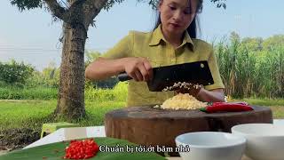 Tóp mỡ chiên mắm tỏi  “fried pork fat with garlic sauce” a good dish for cool days [upl. by Thill]