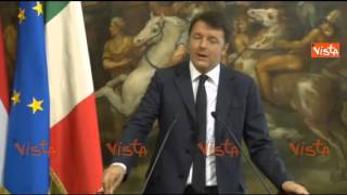 RENZI E I RIMPATRI DEI MIGRANTI VANNO GESTITI ANCHE QUESTI IN CHIAVE EUROPEA [upl. by Ennovehs]