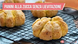 Panini alla zucca senza lievitazione  Ricettait [upl. by Becht]