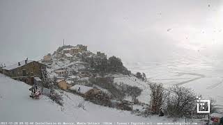 Timelapse Castelluccio di Norcia  29 Novembre 2021 [upl. by Reywas]