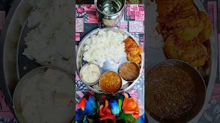 Chhath Puja ki shubhkamnaye🙏🏻 Nahaye Khaye Special thali desithali food indiankitchen thali [upl. by Htabmas]