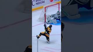 Sharks G 29 Mackenzie Blackwood wincredible blocker save 👀 [upl. by Kenay114]