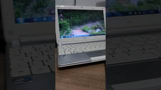 Acer Aspire One D2701822  O que da pra fazer com ele nos dias atuais netbook [upl. by Jara]