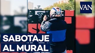 Pintan encima el mural dedicado a los jóvenes de Alsasua en València [upl. by Nanahs917]