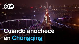 Chongqing  Vida nocturna en la gran urbe china  DW Documental [upl. by Nachison866]