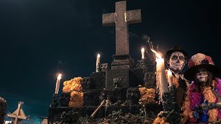 Día de Muertos  Reportage sur le jour des morts au Mexique à Mixquic et Mexico [upl. by Bledsoe]