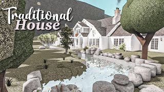 Traditional Lake House Roblox Bloxburg Speedbuild 300k [upl. by Ylurt]