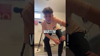 Konfetti Prank an Schwester 😂🎉 shorts [upl. by Adnalahs]