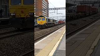 66957 passes through Swindon from Wentloog Freightliners to Felixstowe North FLT 301024 [upl. by Arlette]