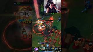 Ni FAKER TIENE ESTOS REFLEJOS 2  gaming leagueoflegends twitch lol clips stream faker [upl. by Kevon]