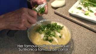 Chile Verde De Tomatillo How To [upl. by Nasas]