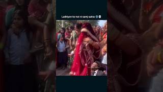 angana mein saiya swimming pool banvaya  angana me saiya swimming pool banwaya  viral girl dance [upl. by Annirtak]