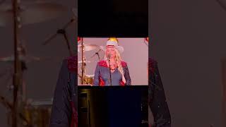 Miranda Lambert sings “Mammas don’t let your babies grow up to be cowboys “ [upl. by Ahsatsan]