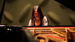 Yu Jung Yoon plays Alexander Scriabin 24 Preludes Op 11 No 1 in C Major [upl. by Harris]