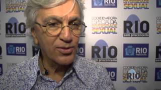 Caetano Veloso  Entrevista Exclusiva  Show Rio Sem Preconceito 2013 [upl. by Lonyer]