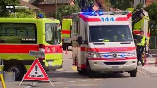 Wallisellen ZH Mit Auto gegen Mauer geprallt [upl. by Dnalor]