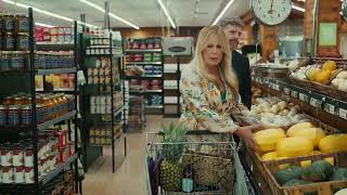 quotMarketquot Discover it® Card Benefits 30 Commercial featuring Jennifer Coolidge [upl. by Nicki]