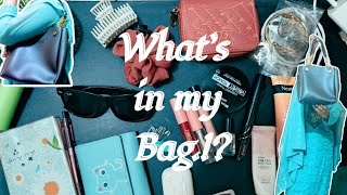 Whats in my Bag 👜Girly staffs✨ [upl. by Sillek]