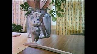 Pillsbury Dough Boy quotBurger Bundlequot Commercial Stop Motion Animation 1976 [upl. by Asina]