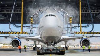 Awesome System Engineers Invented to Wash Giant Planes in Few Minutes [upl. by Ettenauq]