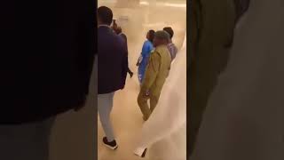 🔴SAMUEL ETO’O AU NIGER🇳🇪L’ARRIVÉE MAJESTUEUSE DU PRÉSIDENT DE LA FECAFOOT À NIAMEY AU NIGER 🇳🇪 [upl. by Nodlew]