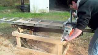 Milling Red Oak Slabs  Granberg Alaskan Chainsaw Mill [upl. by Sana]