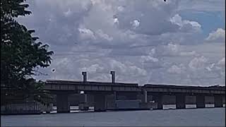 implosão da Ponte do rio Tietê em Barbosa [upl. by Einwahs]