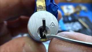 560 Schlage Everest Normal Picked wOpening Tips [upl. by Lyndel874]