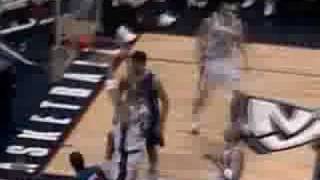 Kenyon Martin throws down a sick alley oop [upl. by Tdnerb]