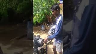 How could he do thatBike theftINDIA Thief shows how bikes are stolen [upl. by Nwahsear]