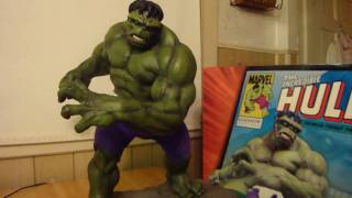 The Incredible Hulk Sideshow Premium Format Statue Green Version [upl. by Pish]