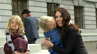 Nuova Zelanda la premier Jacinda Ardern è incinta [upl. by Hermine972]