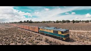 Spot Ferroviaria Andina  Servicio de Carga [upl. by Yeldua]