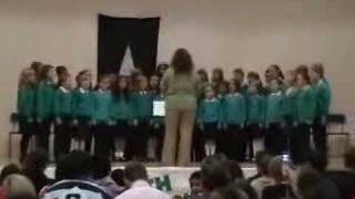 Cor Ysgol Gymraeg Casnewydd 10 March 2007 [upl. by Ayr324]