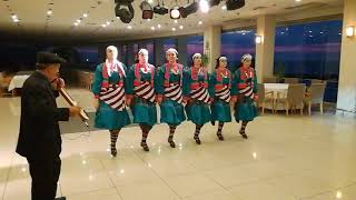 Traditional Turkish Dance  Women [upl. by Wamsley833]