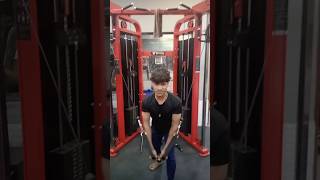 mujhe sirf body banana hai morningworkout at gym in Mumbai rajan cheastworkout lover workoutt [upl. by Bartko]