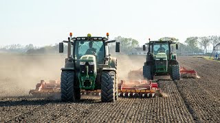 John Deere 6215R amp 8400R  HeVa amp Väderstad Carrier 650  Preparazione letto di Semina 2019 [upl. by Naedan432]