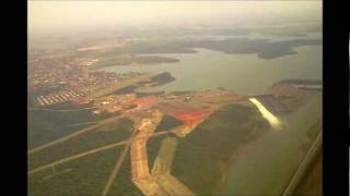 Hidrelétrica de Itaipu e Foz Vista Aérea antes da aterrissagem [upl. by Canotas]