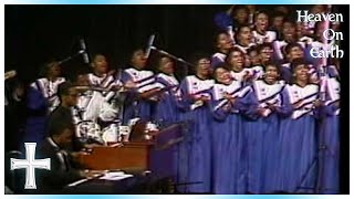 Im Pressing On  Mississippi Mass Choir [upl. by Elly]