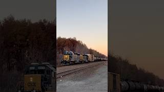 CSX 8029 SD402 leads CR OI16 with a friendly crew at Port ReadingNJ [upl. by Neurath111]