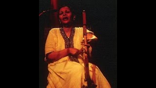 Asnakech Worku Tizita Tisita a love song from Ethiopia played on the Krar Lyra [upl. by Zzabahs447]