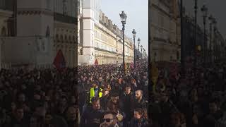 Grève Générale 5 fevrier Paris une foule enorme 16h gilets jaunes syndicats lycéens [upl. by Assyral]