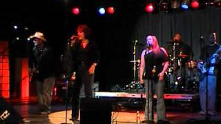 Sinjon Smith Live Video Snippet  Walking After Midnight  Patsy Cline [upl. by Lincoln]