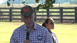 WATCH Bill Clinton delivers campaign remarks at Georgia fish fry event [upl. by Terri27]