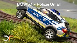 BMW X1 Polizei Unfall und anschließende Bergung  RC 187 [upl. by Mita]