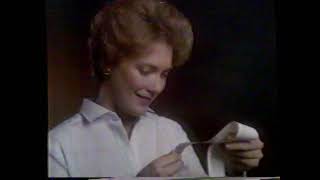 1985 Kroger quotFeel the difference Go Krogeringquot TV Commercial [upl. by Giesecke]