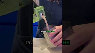 Une boisson au lait de PISTACHE 🍵 pistachio pariscafe [upl. by Eseer]