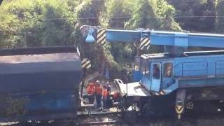 Putting back on the rails a derailed freight car [upl. by Natam982]