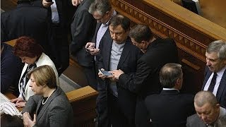 Ucraina caos anche in Parlamento [upl. by Letti386]