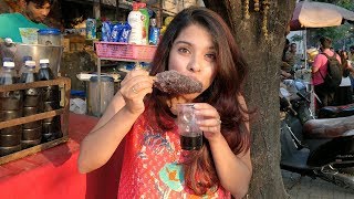 5 Things To Eat At Mulund Khau Galli  Curly Tales [upl. by Karalee]